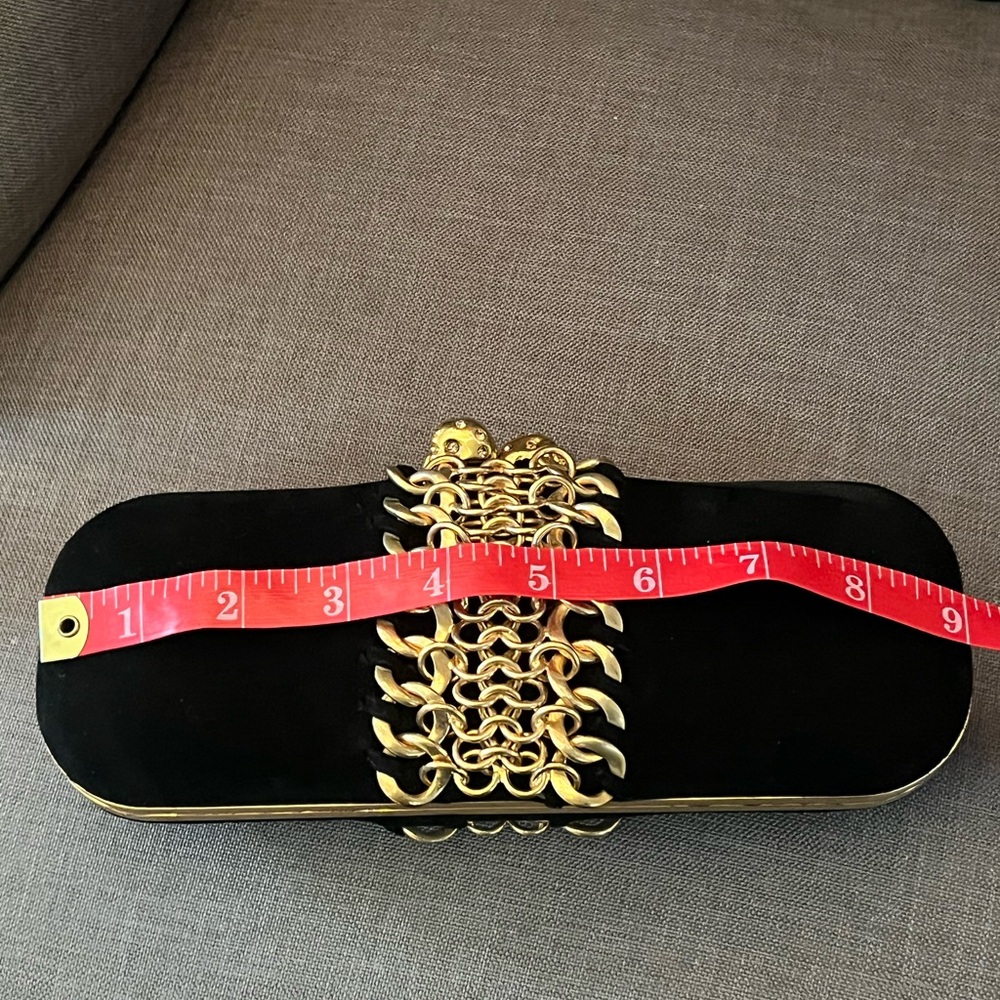 Alexander McQueen Black and Gold Clutch with Chain Detail - Picture 7 of 8